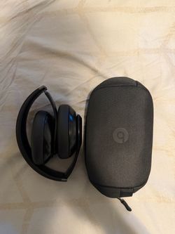 Beats Studio pro!
