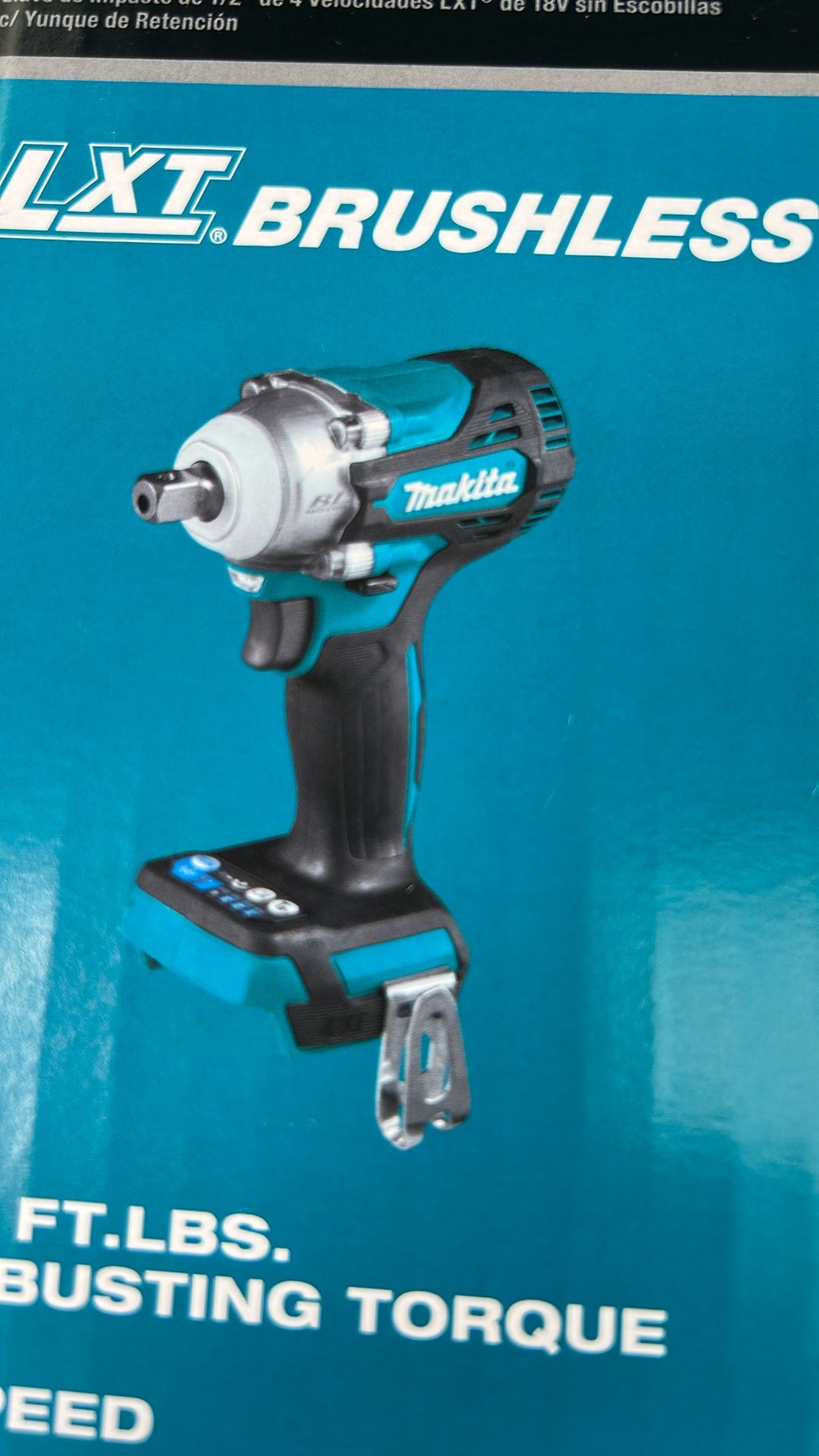 MAKITA 18v 430 FT LBS 4 Speed Impact Wrench Battery Charger And Bag