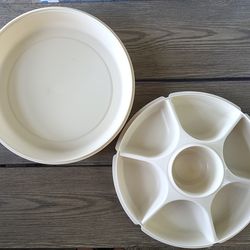Vintage Tupperware Divided Tray/Chip N Dip Tray #1666-1