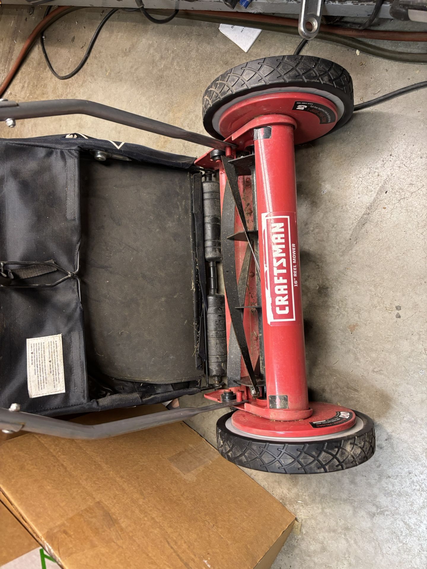 Craftsman Reel Mower 16” With Grass Catcher