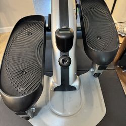 Stamina Inmotion Compact Strider Foot Exercise Machine - Under Desk Elliptical - Standing or Seated Elliptical Fitness Equipment