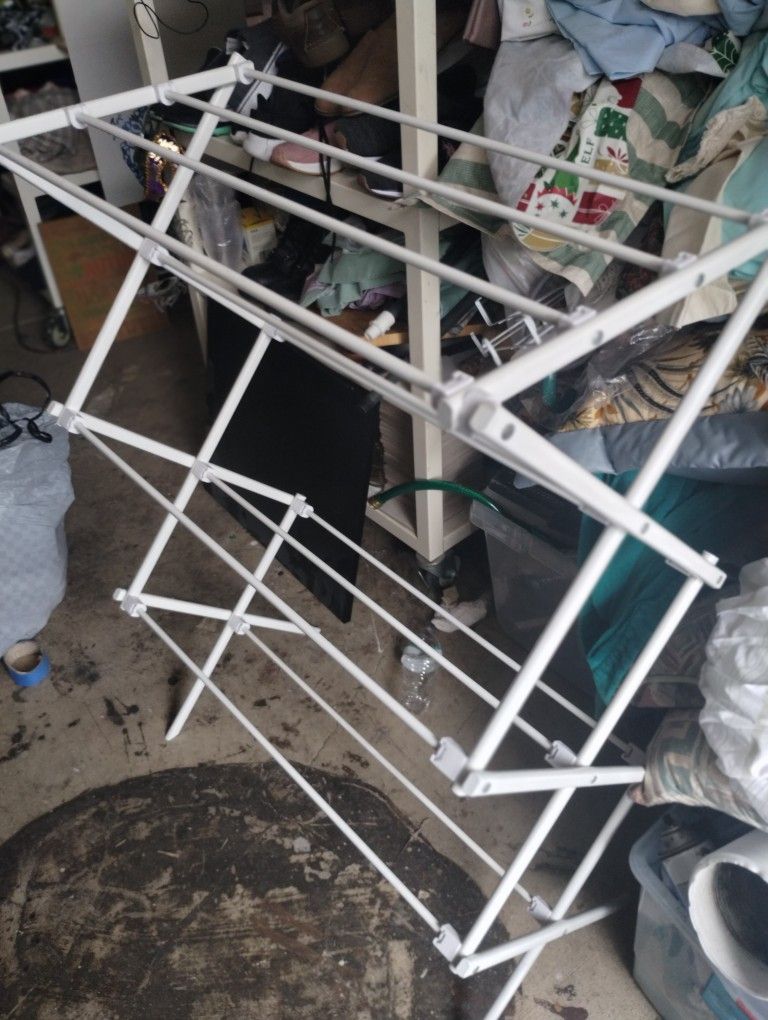 Clothes Stand
