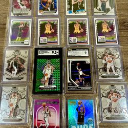 VICTOR WEMBANYAMA NBA CARD LOT