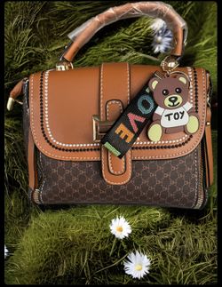 Cute Crossbody with Bear Keychain
