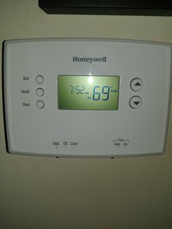 Programmable Heat and AC Thermostat
