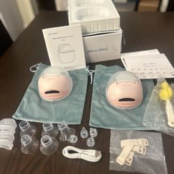 slightly used really nice condition MomMed wearable breast pump S 21 comes with everything in the picture