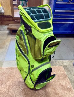 Sun Mountain golf bag