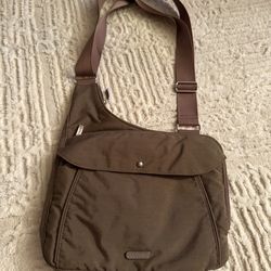 Baggallini Brown Nylon Crossbody Travel Bag Multi Pocket Lightweight