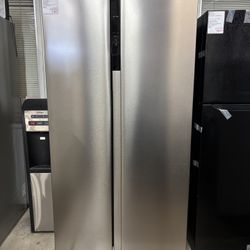 New Frigidaire 36” 21.4 Cu Ft Counter Depth Refrigerator 