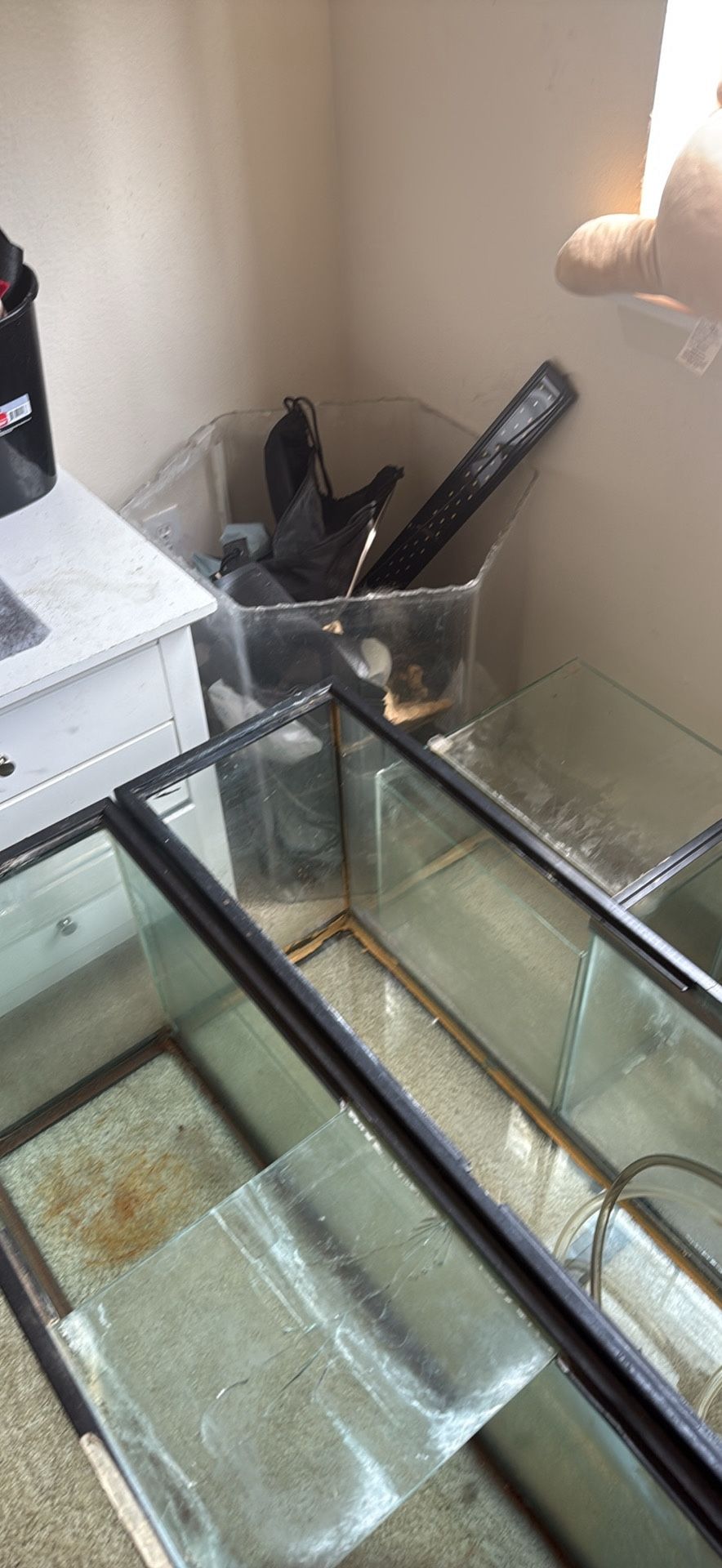 Acrylic 55g Hexagon Tank W Stand