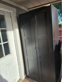 Armoire