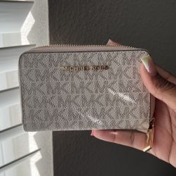 Michael Kors Small Logo Wallet