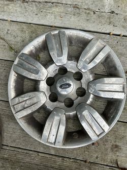 Ford Hub Cap