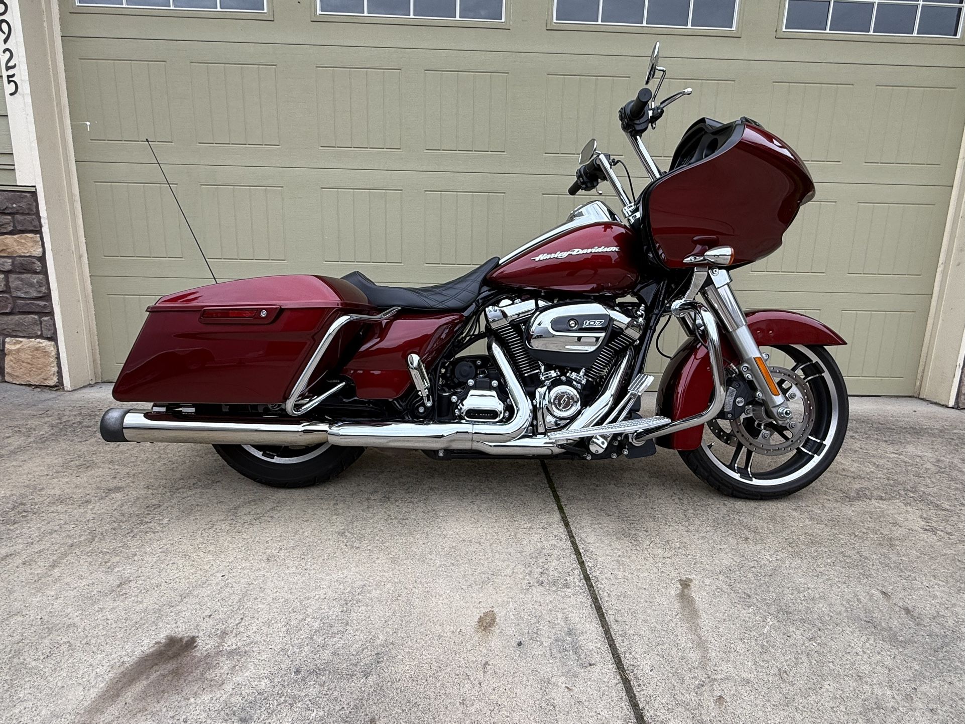 2017 Harley Davidson Road Glide 107