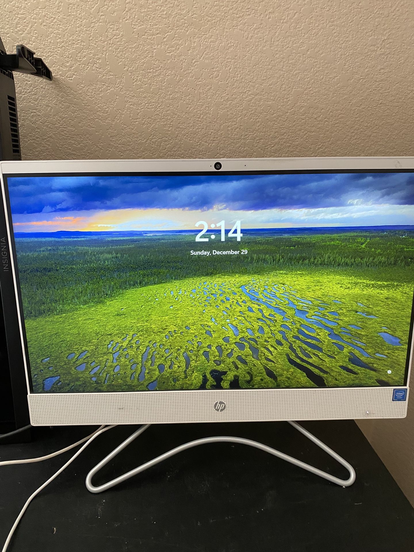 HP 22 All In One PC