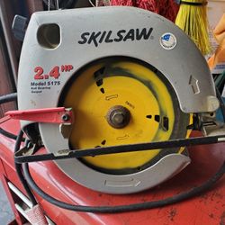 Skilsaw 2.4 Hp Excellent!