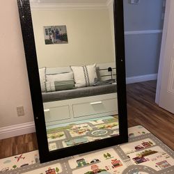 Mirror 