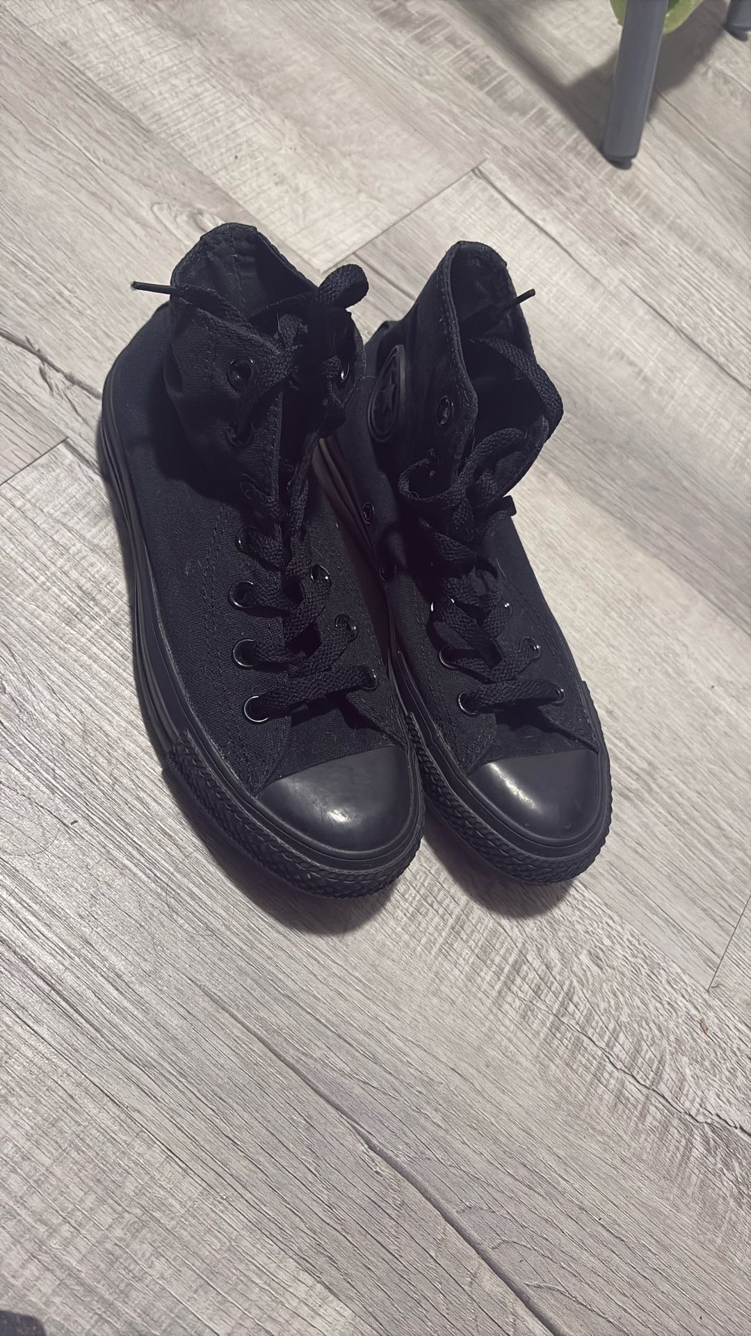 Black Converse