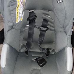 Maxi cosi car seat