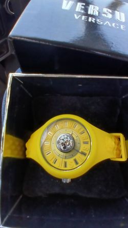 VERSACE VERSUS WATCH