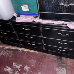 9 drawer dresser with a 2 drawer nightstand