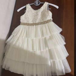 Beautiful Off White Dress For Toddler (tried On, Never Worn), Size 3T (brand: American Princess) 