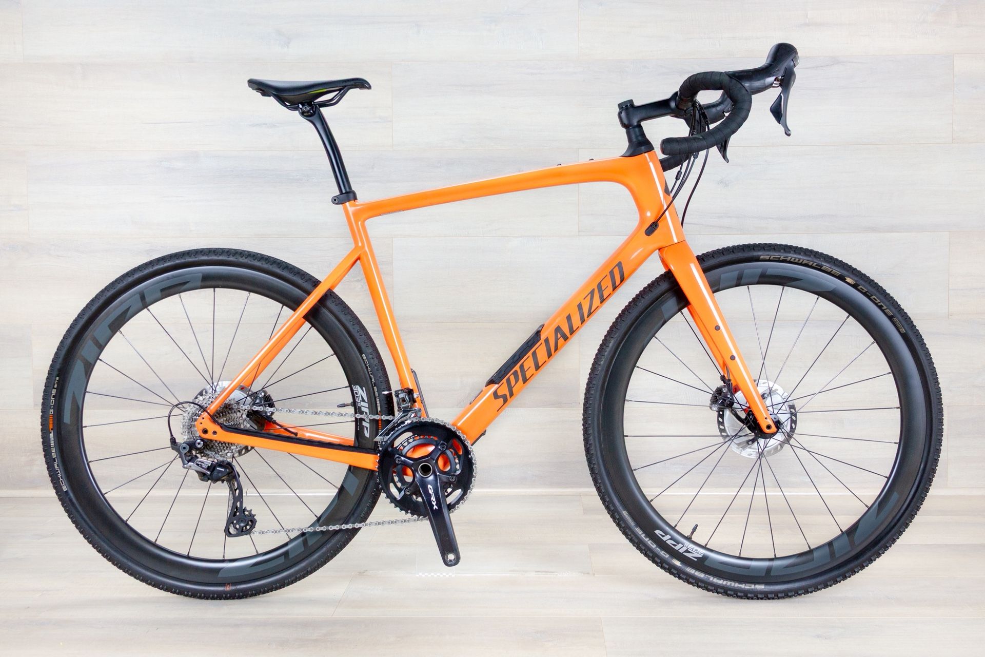 Specialized Diverge comp, Size- 58, Carbon gravel or road bike , Zipp 303s carbon wheels