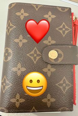 Woman wallet