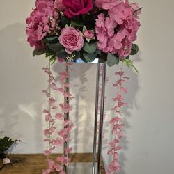 centerpieces or sell the bases if they do not want the flowers.