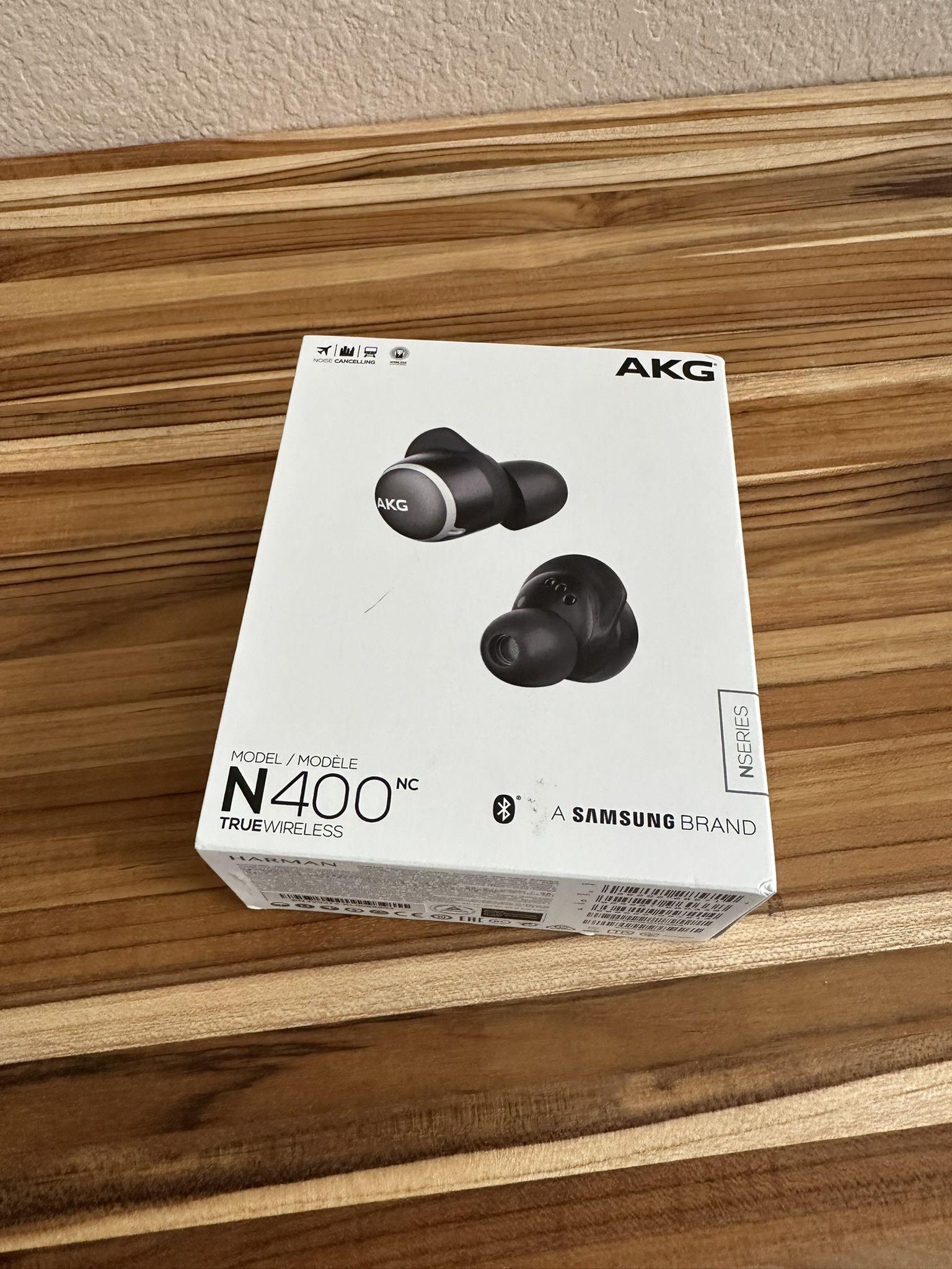 AKG N400 Wireless IEM Headphones