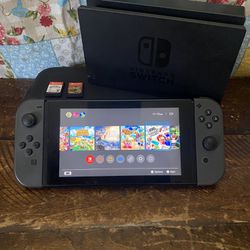 Nintendo Switch Bundle 4 Games + 1YR Online