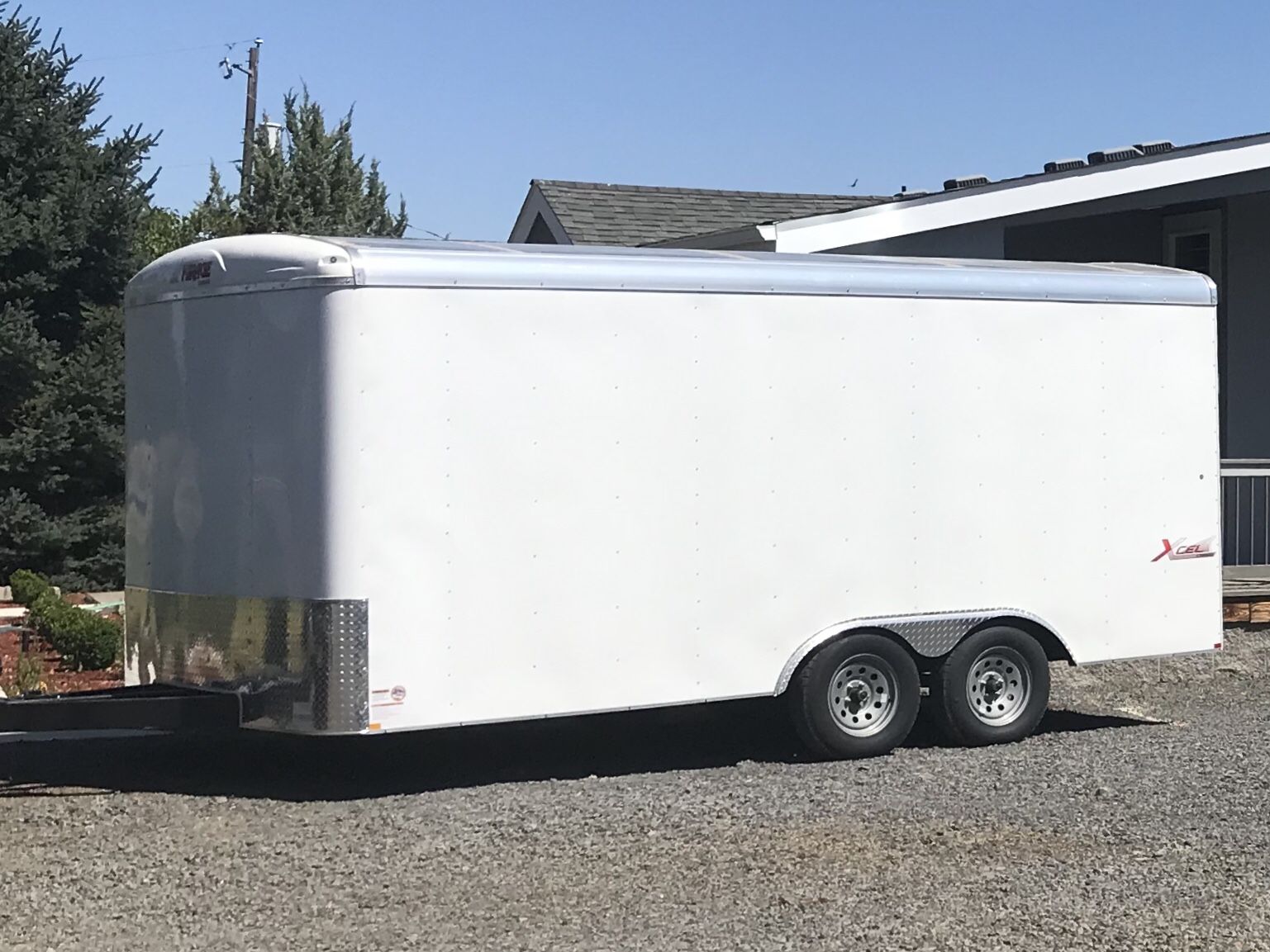 Mirage 16 x 8 x 8 enclosed trailer