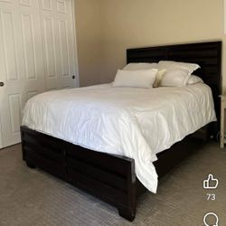 Queen bedframe & optional box spring