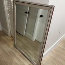 Vanity Mirror 