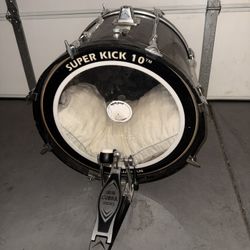 Yahmaha Power Special Bass drum with pedal