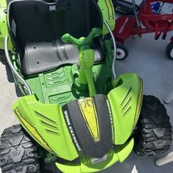 Power Wheels Dune Racer Extreme Ride-on