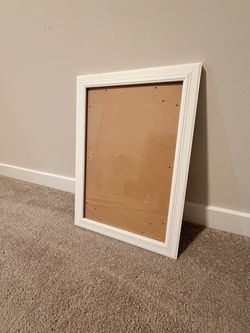 8 White Gallery Wall Photo Frames