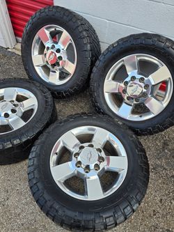 Silverado HD rims 8x180mm size 20 inch