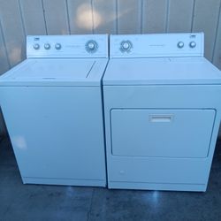 Lavadora y Secadora de gas marca Whirlpool 