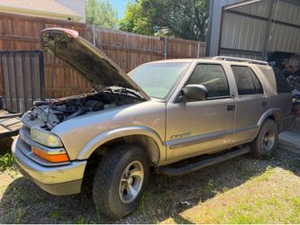 2002 chevy blazer and 2000 Chevy blazer