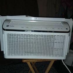 GE Windows Air Conditioner Cools 350 sq. Ft  With Technology, Wi-fi And Remote  8,100 BTU 115V 