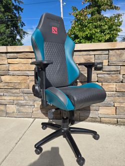 Dota International Player Exclusive Maxnomic Gaming Chair
