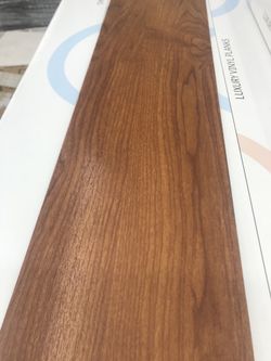 Vinyl planks 2000 ft