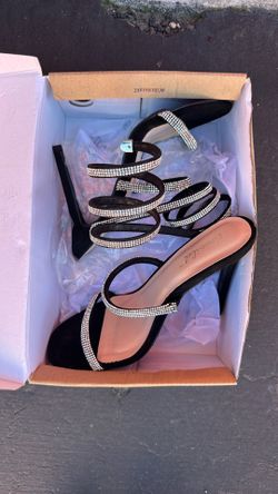 New Size 8 $1