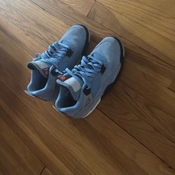 Air Jordan 4 Retro University Blue Size 8.5 
