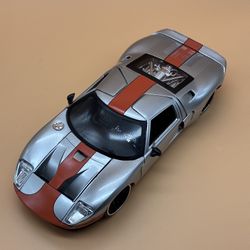 Jada Toys Bigtime Muscle 1:24 2005 Ford GT - Die-cast car, silver/orange color,