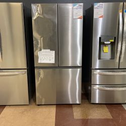 New Stainless Steel Scratch And Dent 33” French Door Refrigerator‼️‼️