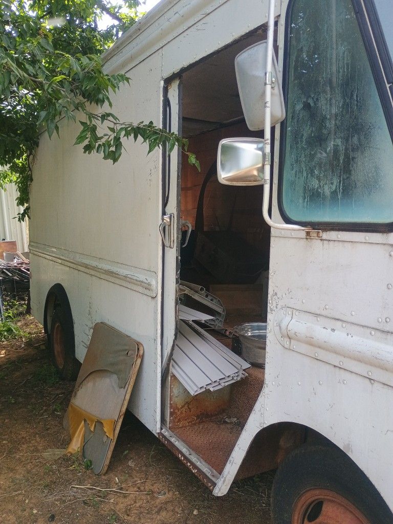 Mrs Baird Bread Van Chevorlet All Alum Body