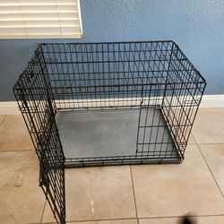 Large Dog Kennel With Metal Bottom
