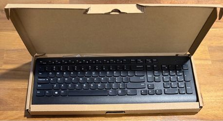 Lenovo Full-Size Wired USB Keyboard